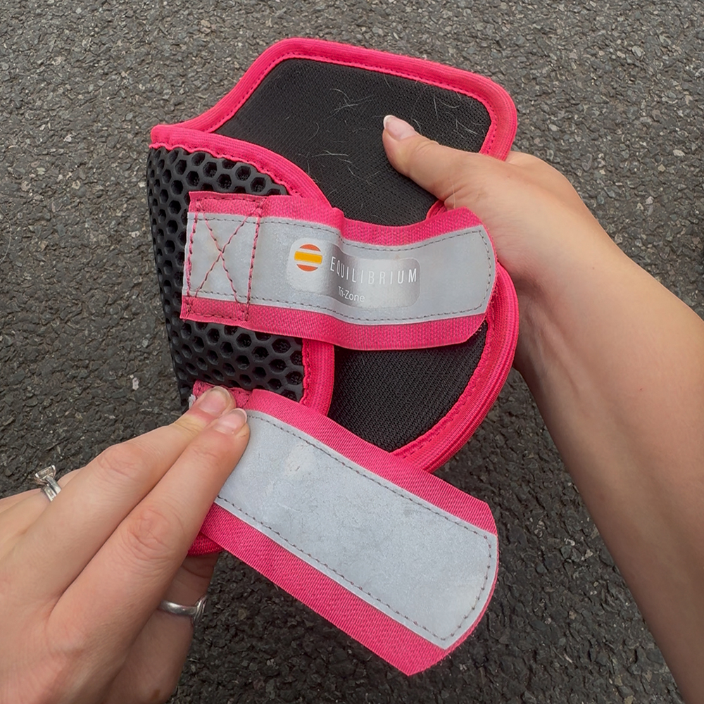 Close Up of the Equilibrium Tr-Zone Brushing Boots Straps