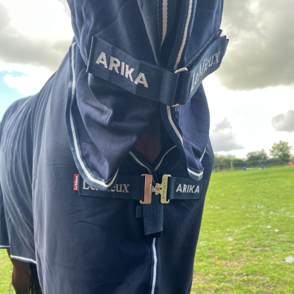 LeMieux Horse Drying Rug Front Fastenings LeMieux Horse Drying Rug Front Fastenings